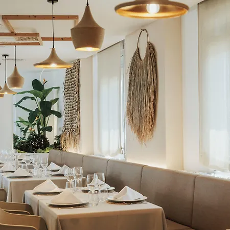 Kiko Park Ośrodek wypoczynkowy 2*