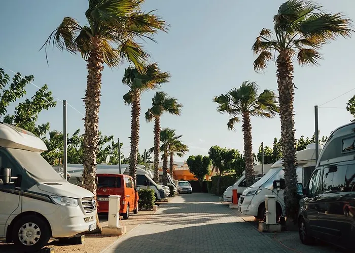 Üdülőközpont Kiko Park 2*